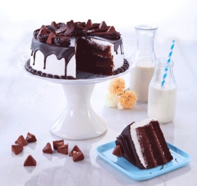 Goldilocks Premium Edition Chocolate Mousse Cake a Delicious Stroke of  Genius - MegaBites